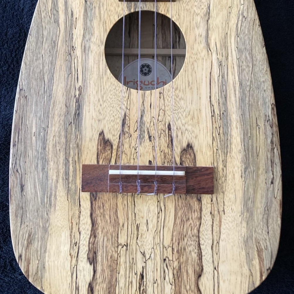 【David Iriguchi】「ドリーム」パイナップル・テナーウクレレ  ピックアップ付き